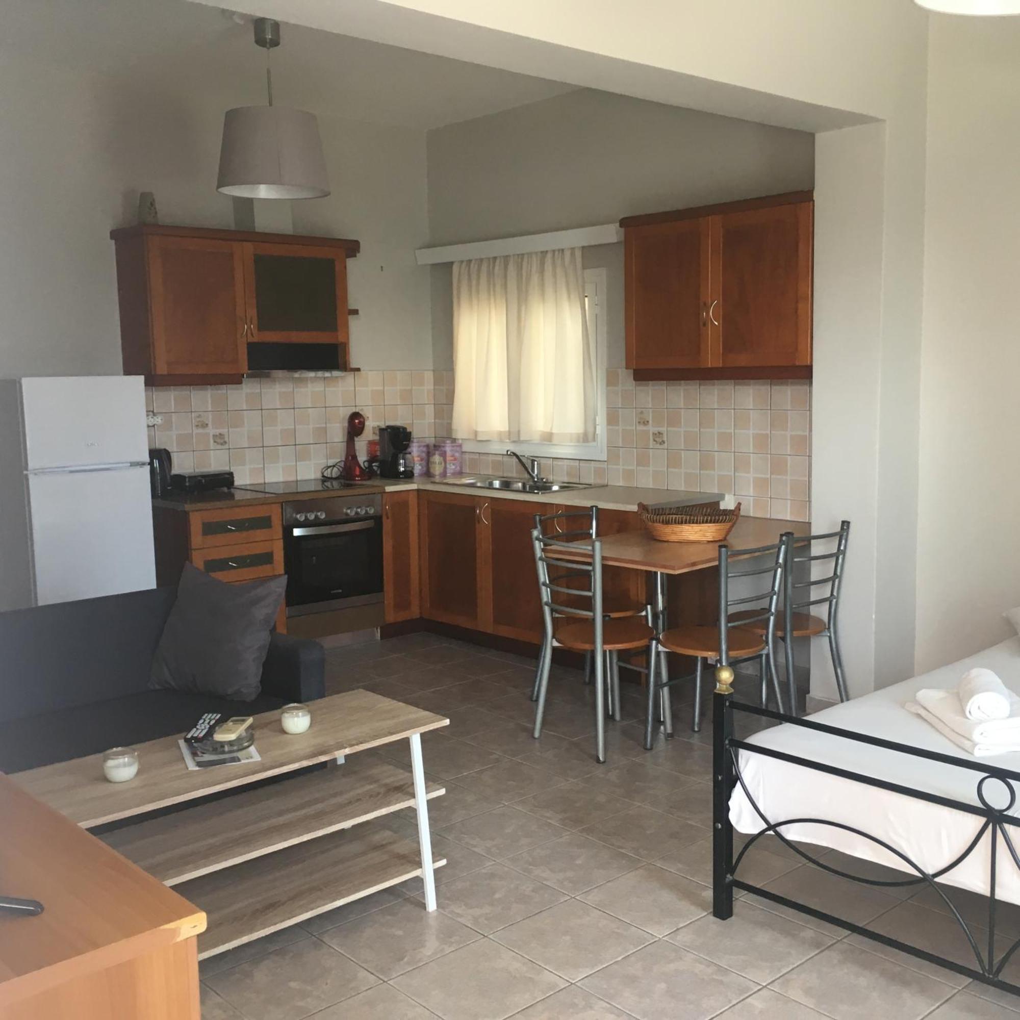 L'S Apartments Mavrovouni  Bagian luar foto